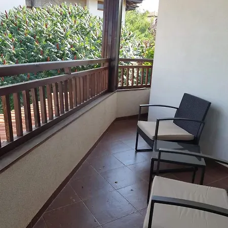 Villa Victoria Villa, 13 Merlot Street, The Vineyards Resort, Aheloy, Pomorie.